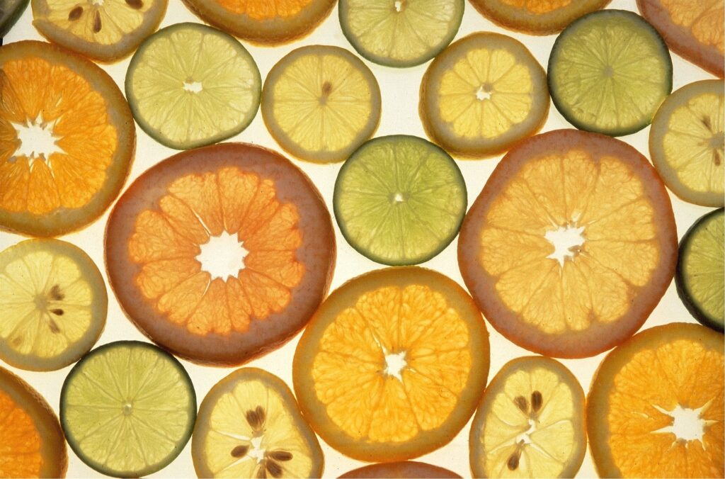 , VITAMINA C, SISTEMA IMMUNITARIO E SPORT: ECCO COSA BISOGNA SAPERE